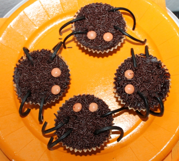 cupcakes-halloween-araignee-fantome (1)